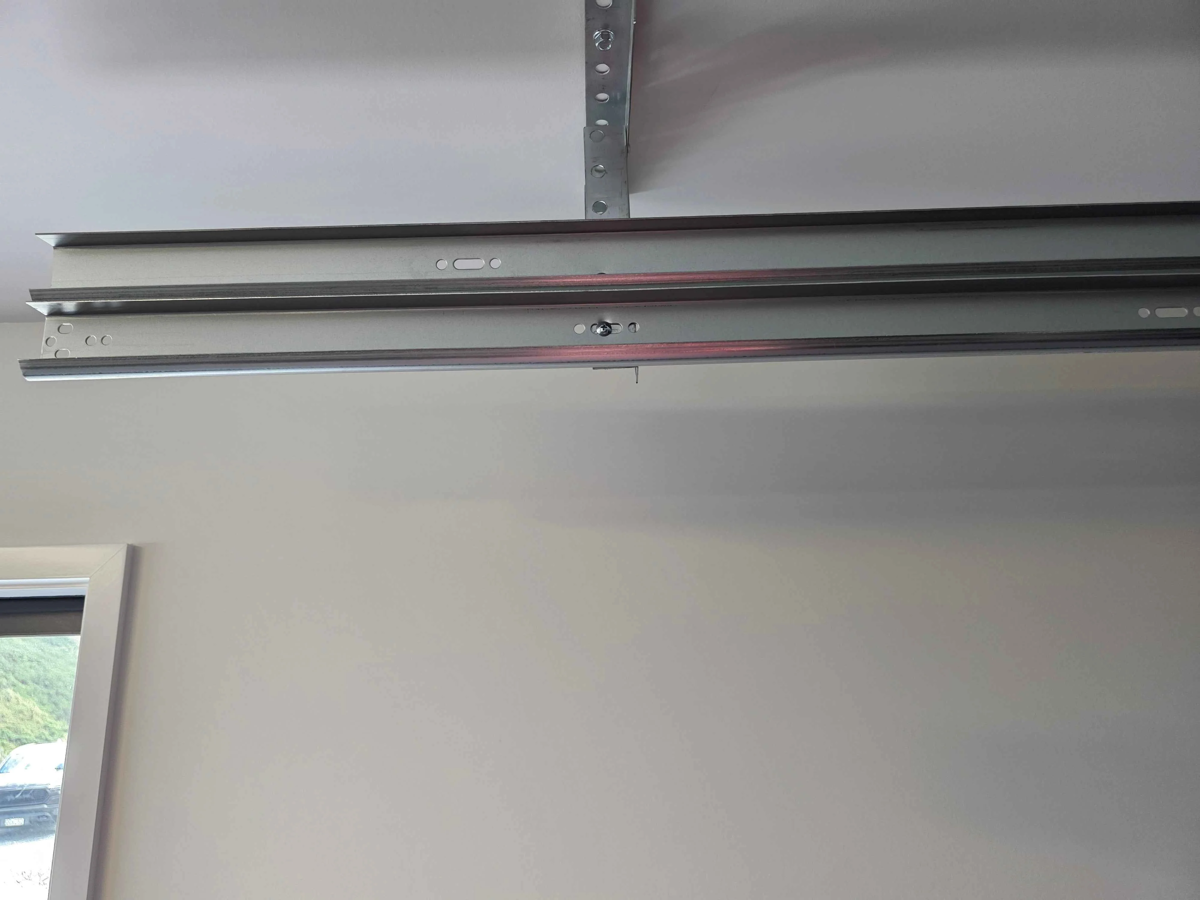 Low Headroom Kit for Sectional Door - Image 3